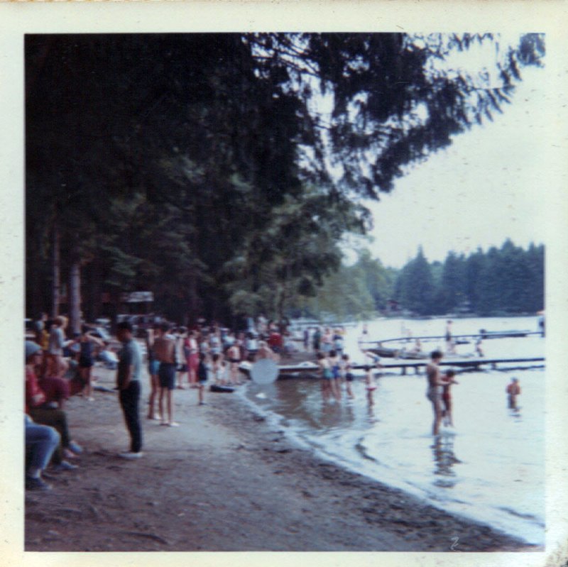 anotherpictureofpinelake.jpg